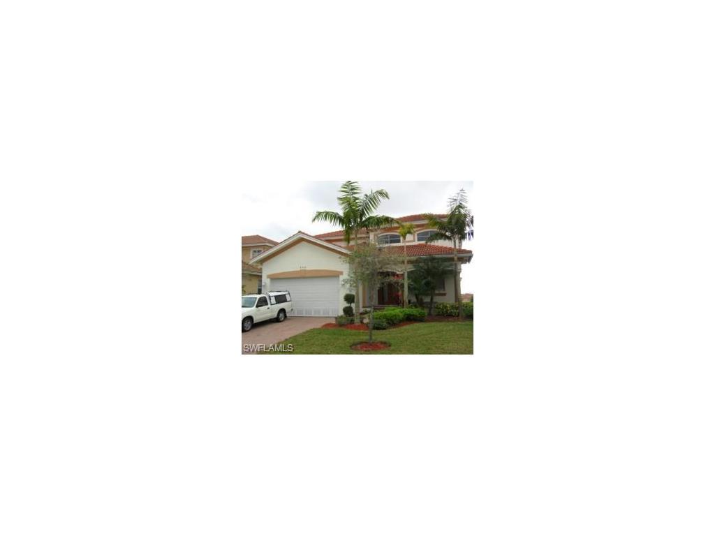 8365 Sumner Ave - Photo 1