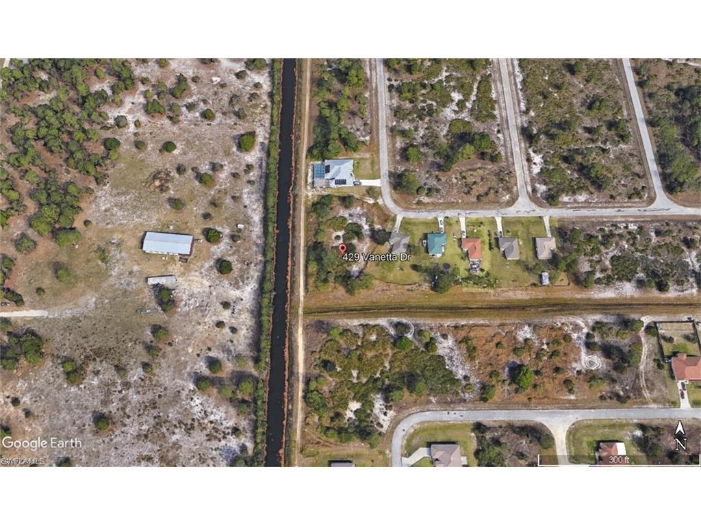 429 Vanetta Dr - Photo 1