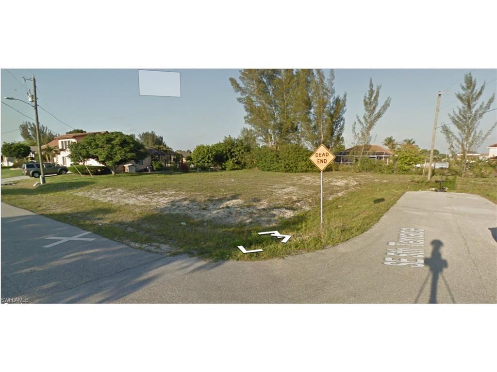 445 13th Ave - Photo 1