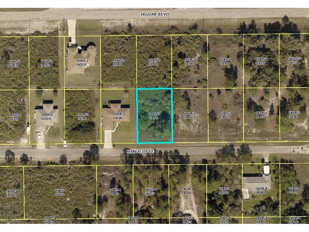 723 Manuel St - Photo 1