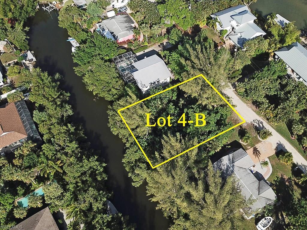 5847 Pine Tree Dr - Photo 1