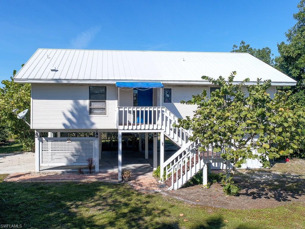 1027 Sand Castle Rd - Photo 1