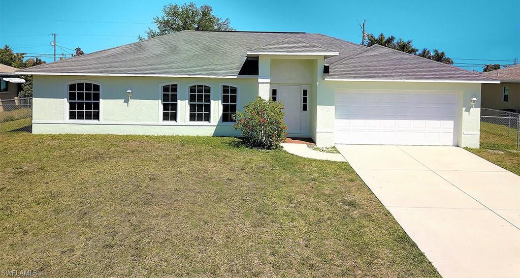225 10th Ave - Photo 1