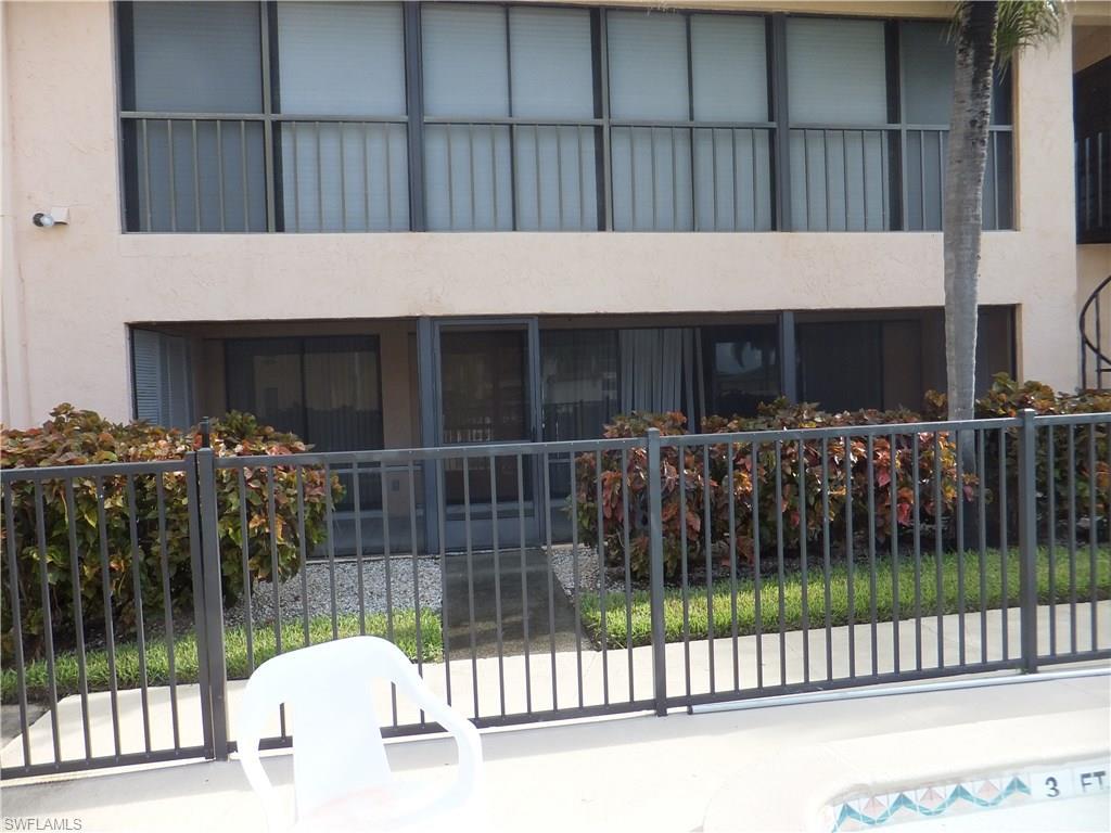 3935 Country Club Blvd - Photo 1