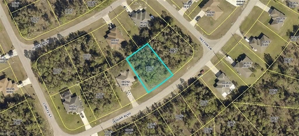 409 Jaguar Blvd - Photo 1