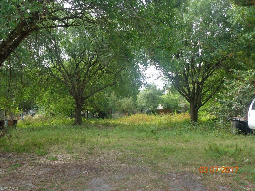 1431 Sioux Ave - Photo 1