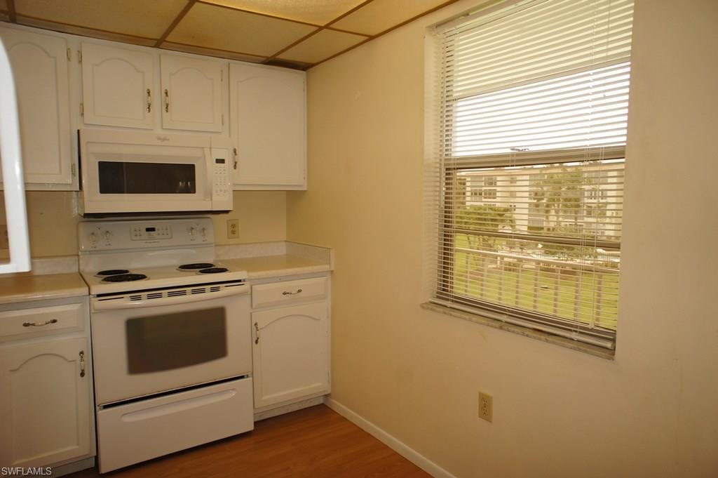 1624 Pine Valley Dr - Photo 1