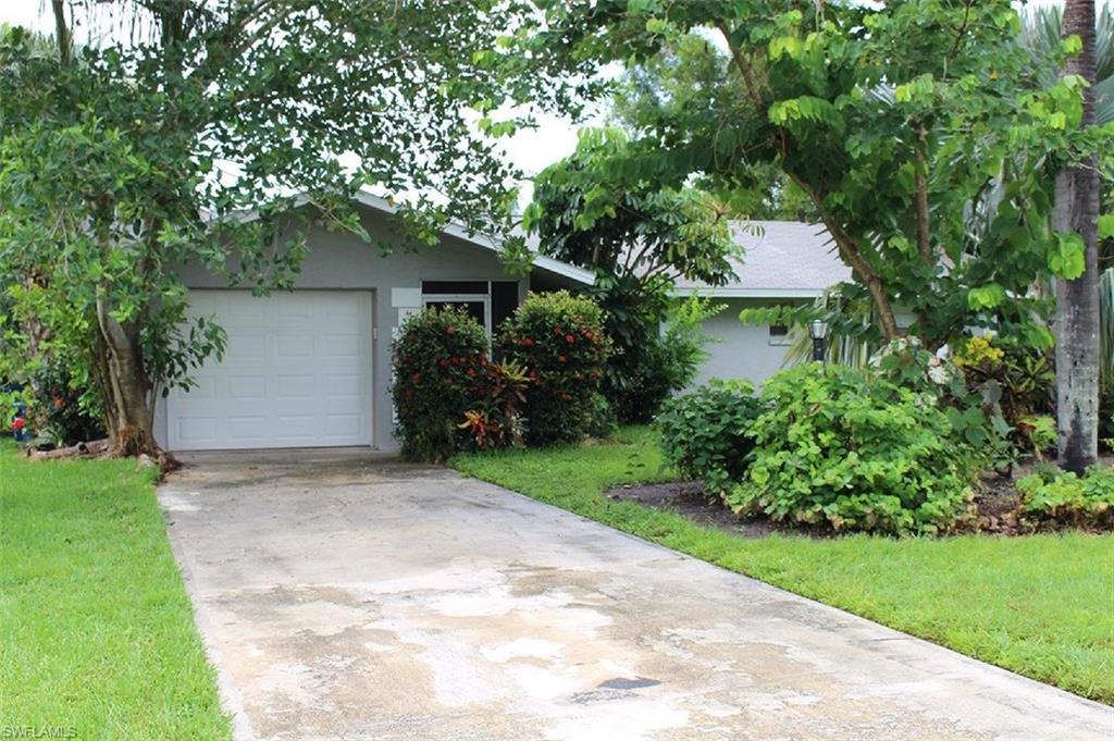 9822 Almetta Ave - Photo 1