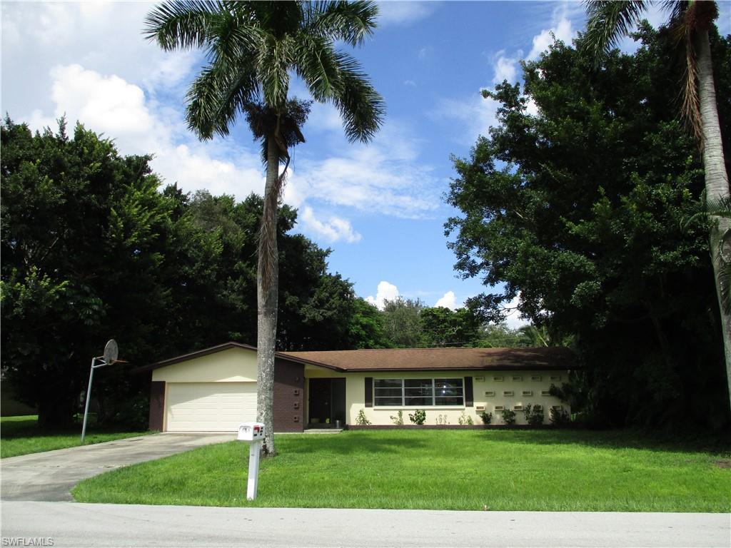 605 Peck Ave - Photo 1