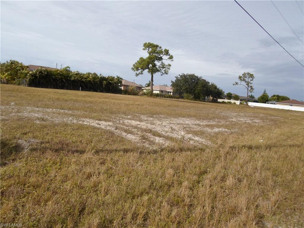 4606 9th Pl - Photo 1