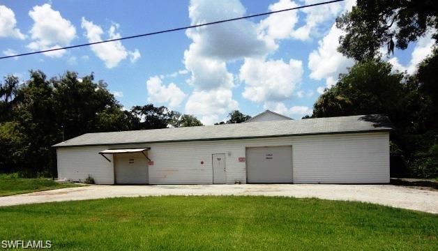 721 Bridge St - Photo 1