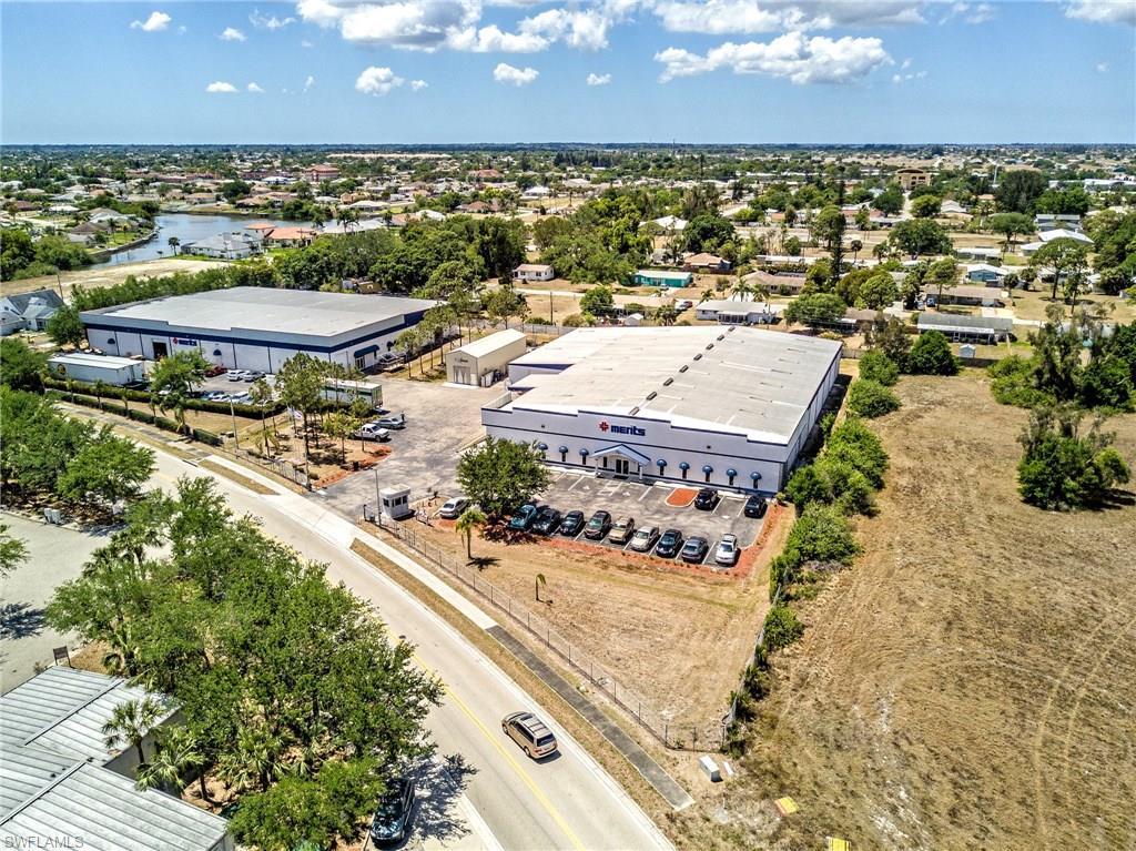 730 19th Pl - Photo 1