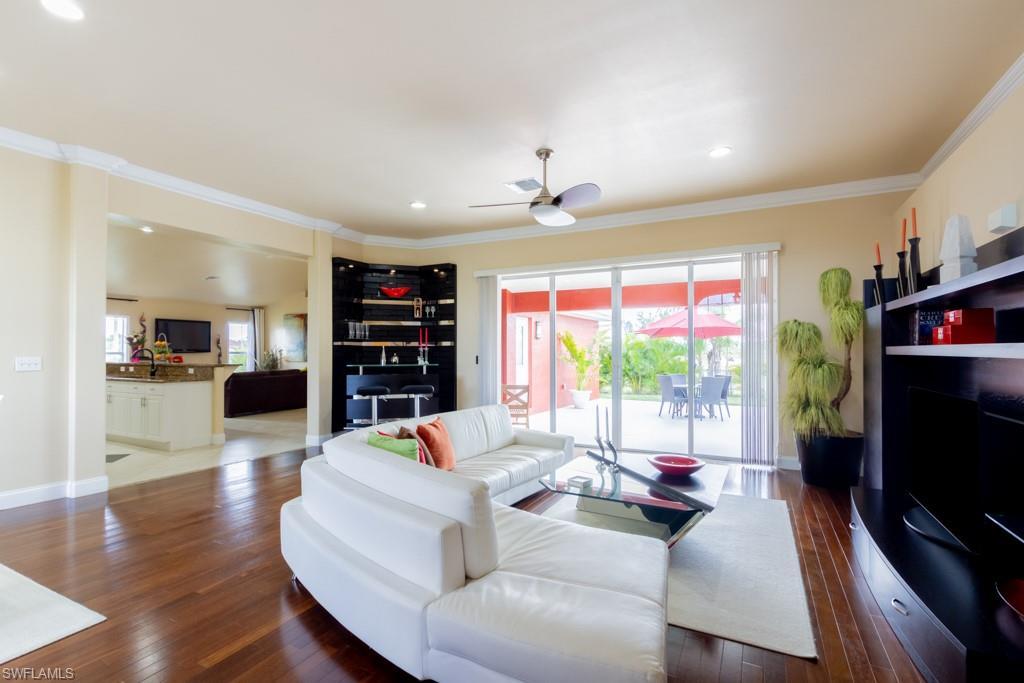 1513 24th Pl - Photo 1