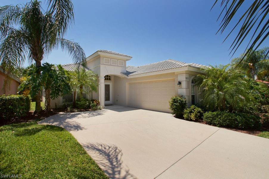 9875 Colonial Walk - Photo 1