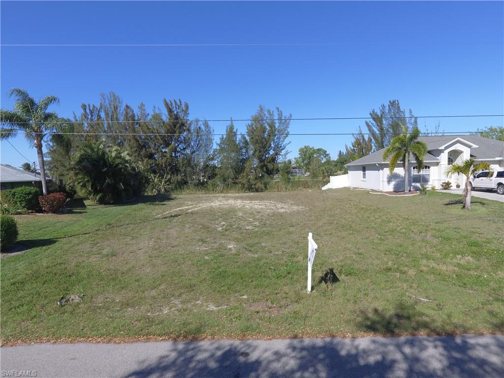 1426 11th Pl - Photo 1