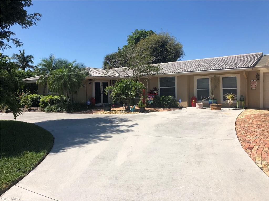 6720 Overlook Dr - Photo 1