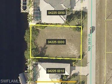 812 38th Pl - Photo 1