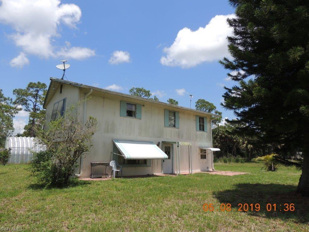13823 Hamlin Ave - Photo 1