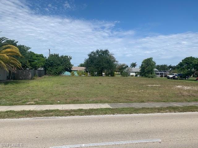 1908 Country Club Blvd - Photo 1