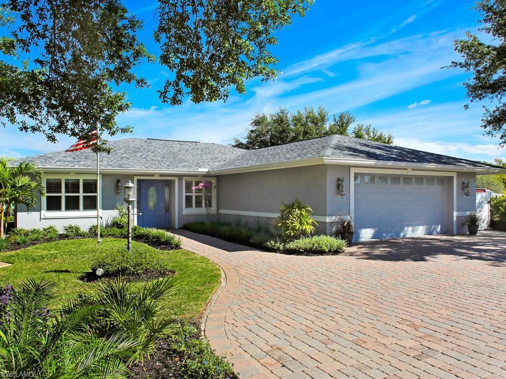 13532 Island Rd - Photo 1