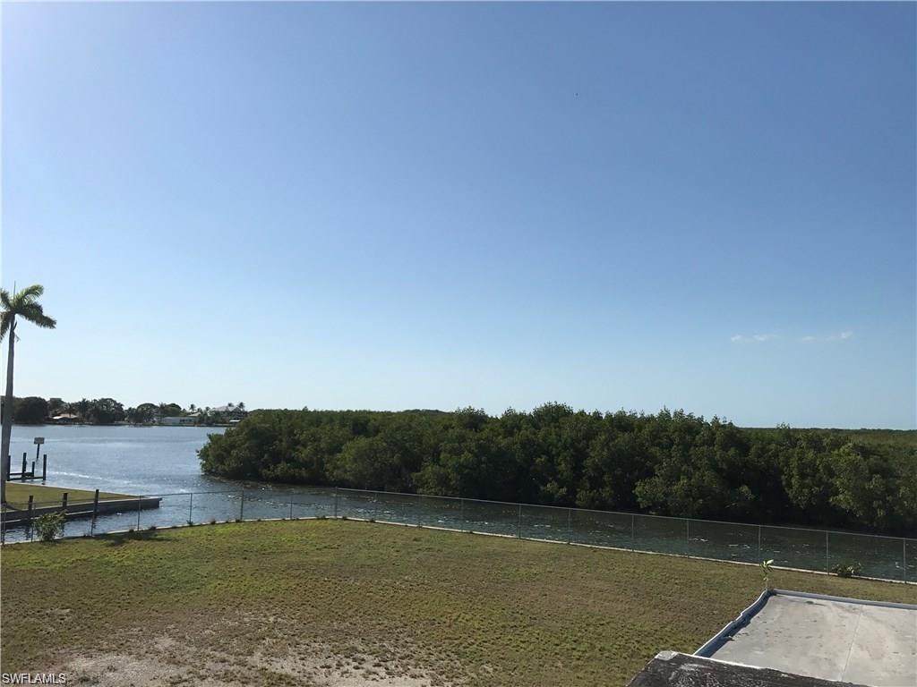 3946 Pine Island Rd - Photo 1
