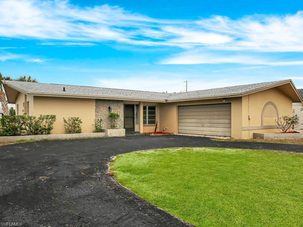 5320 Coronado Parkway - Photo 1