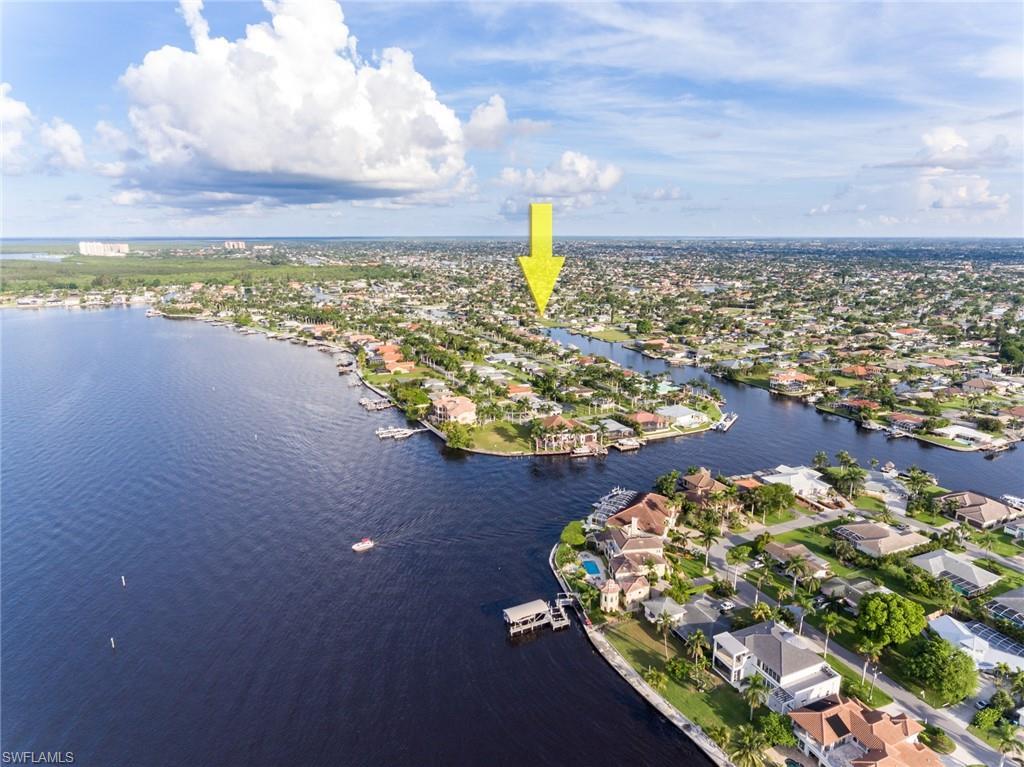 5349 Bayshore Ave - Photo 1