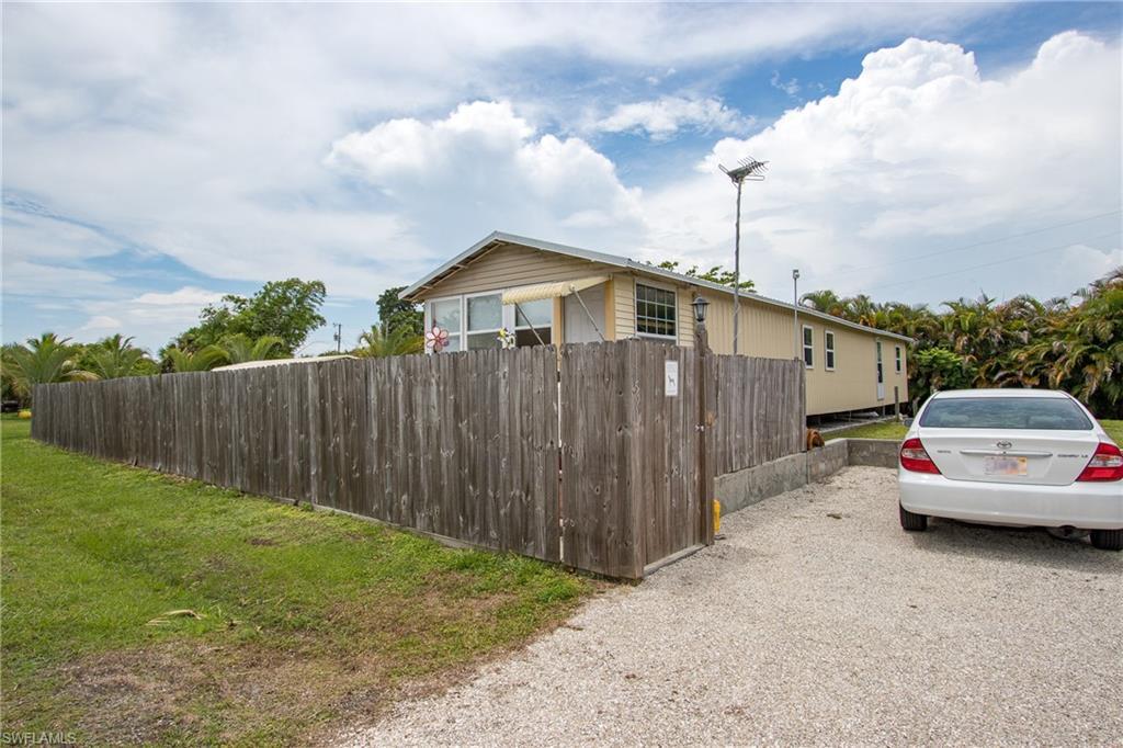 11591 Stringfellow Rd - Photo 1