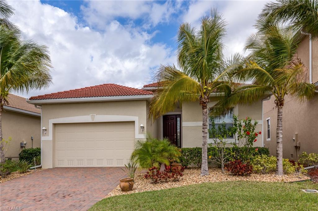 8112 Banyan Breeze Way - Photo 1