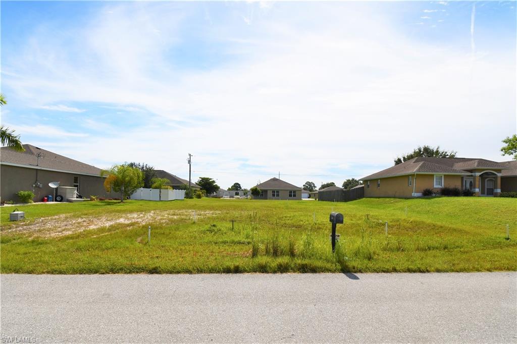 1719 1st Pl - Photo 1