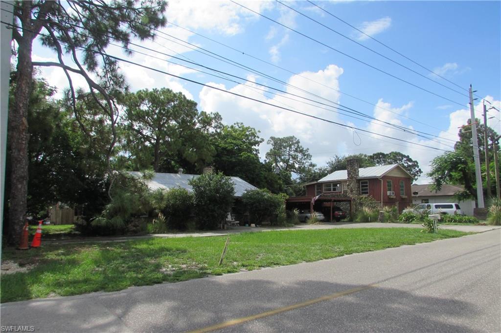 2751 Grand Ave - Photo 1