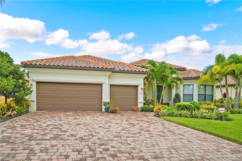 11275 Bluff Oak Ln - Photo 1