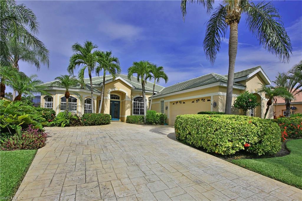5602 Merlyn Ln - Photo 1