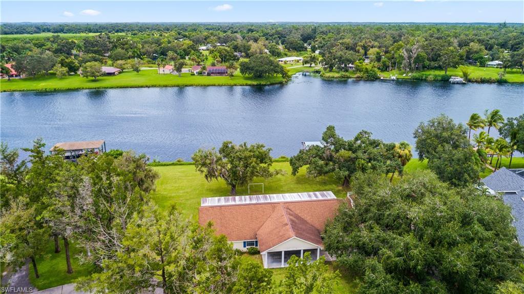 423 Live Oak Ln - Photo 1