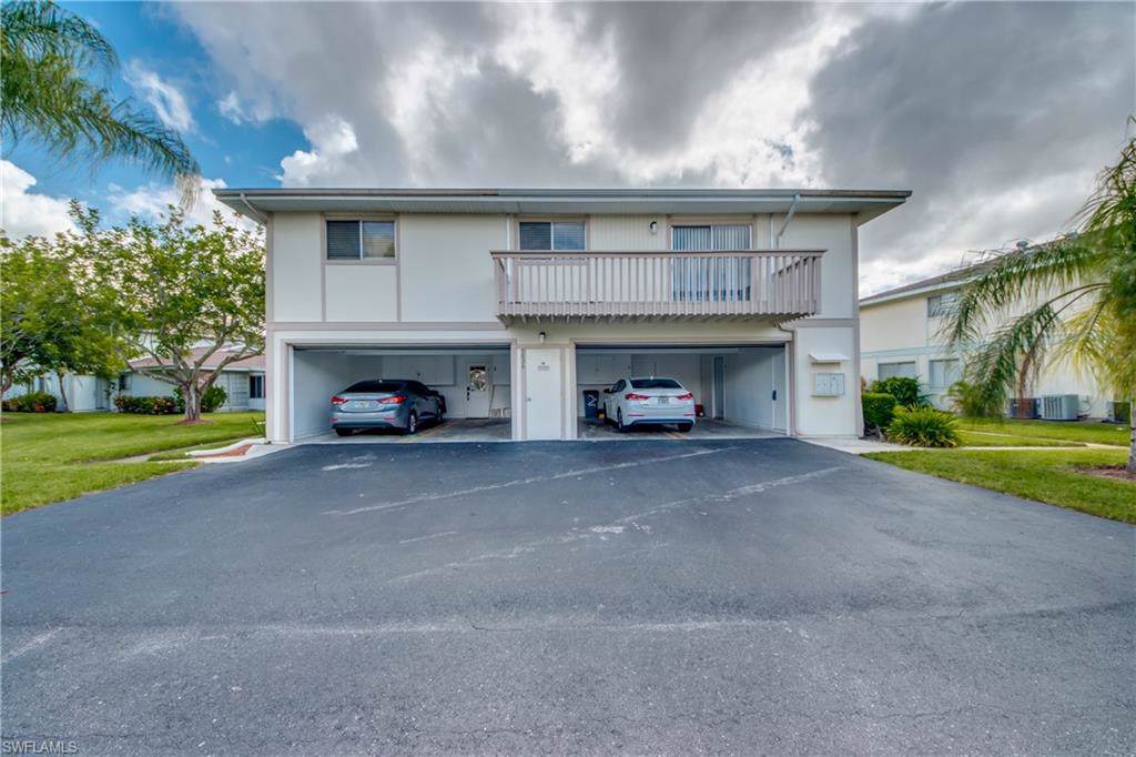 5836 Queen Elizabeth Way - Photo 1