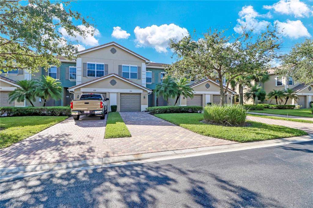 3220 Cottonwood Bend - Photo 1