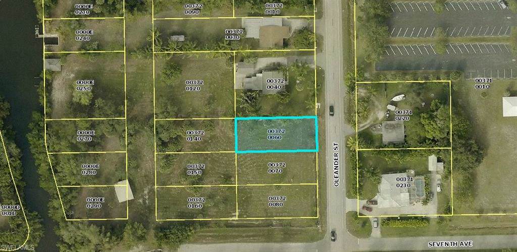 2731 Oleander St - Photo 1