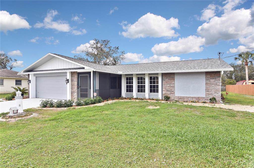 18121 Interlochen Ln - Photo 1