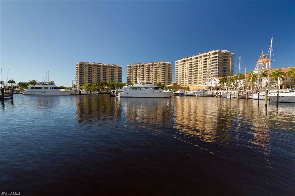 6061 Silver King Boulevard - Photo 1