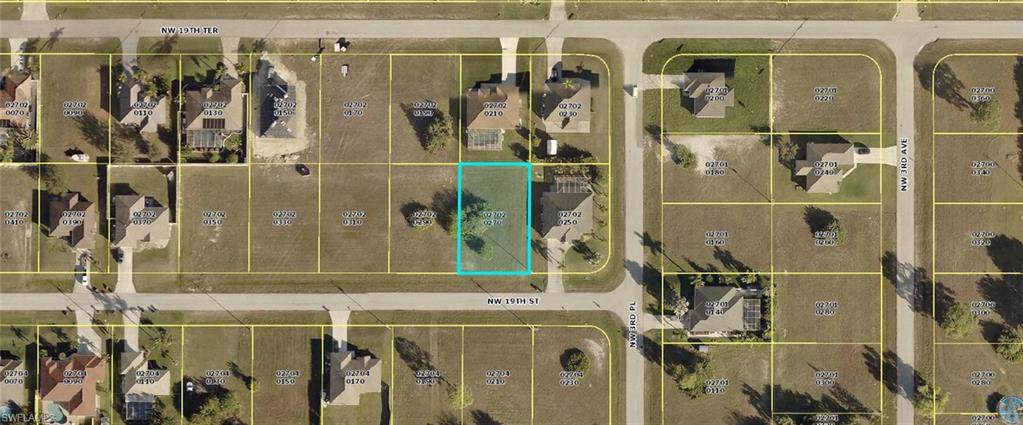 319 19th Street - Photo 1
