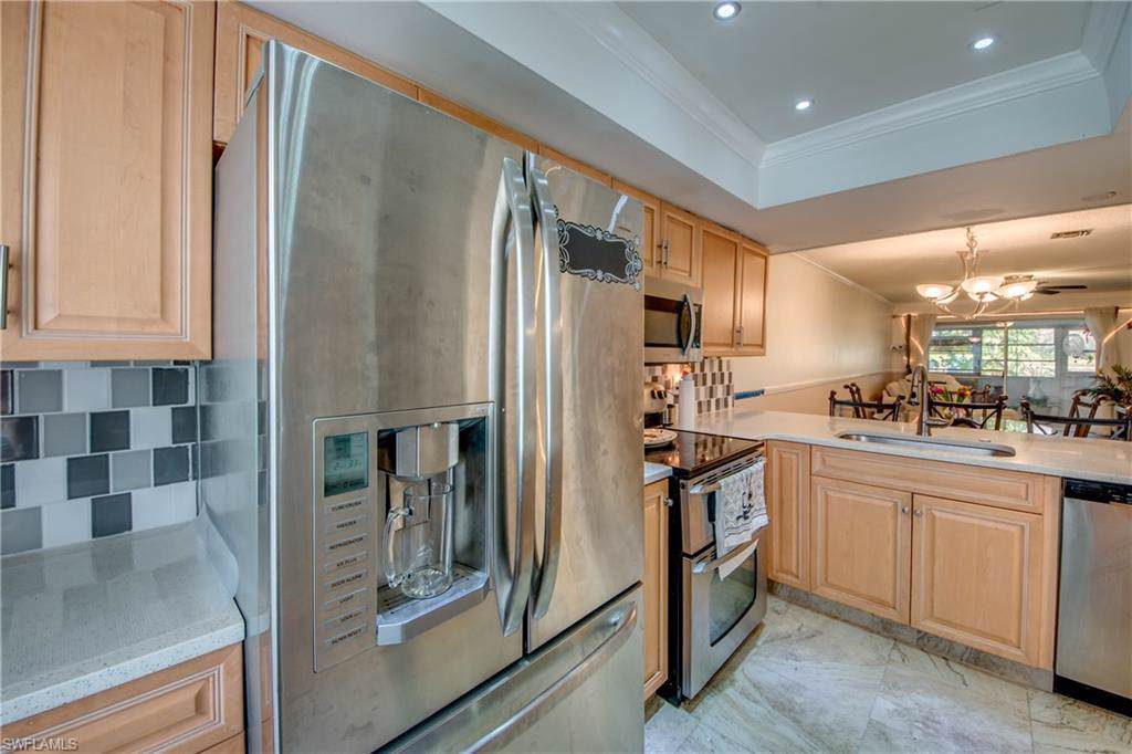 321 Cape Coral Parkway - Photo 1
