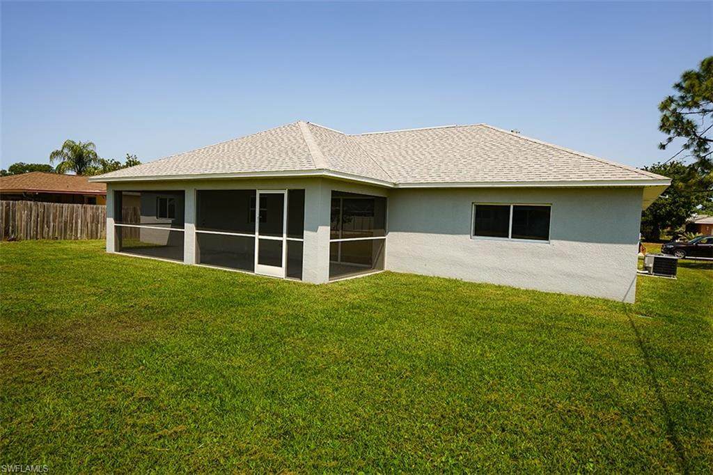 2202 4th Street - Photo 1