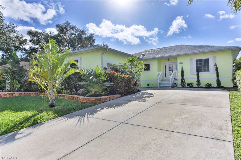 7887 Sandel Wood Cir - Photo 1