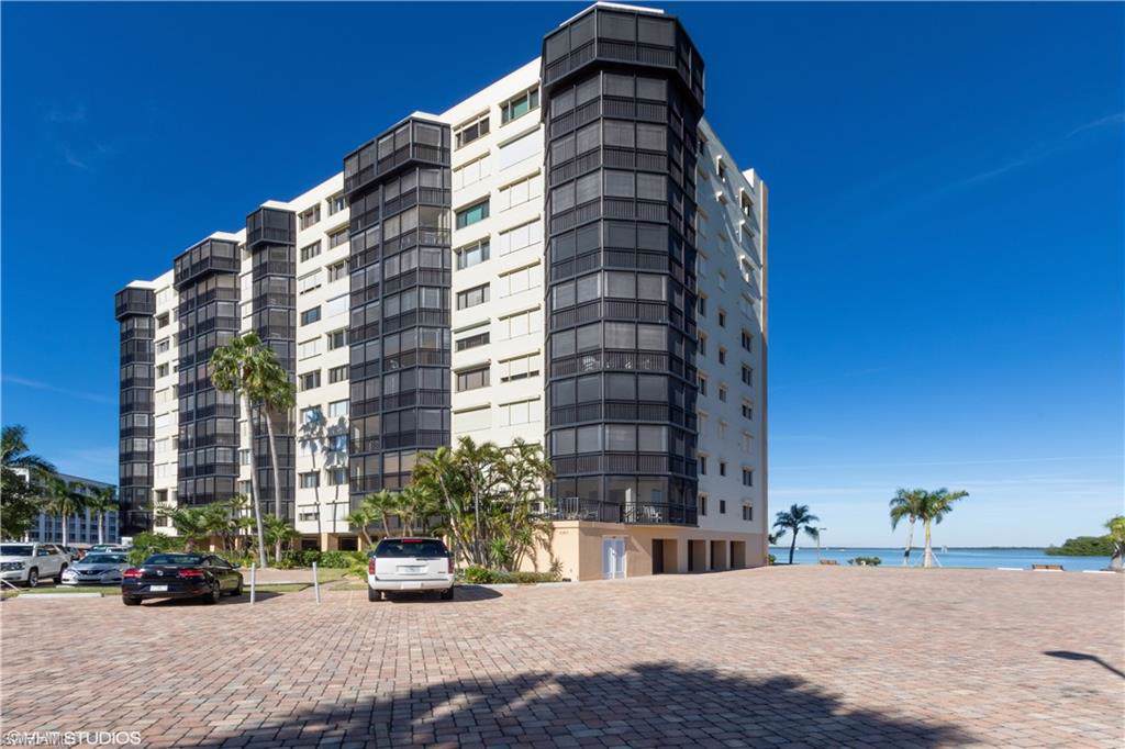 4263 Bay Beach Ln - Photo 1