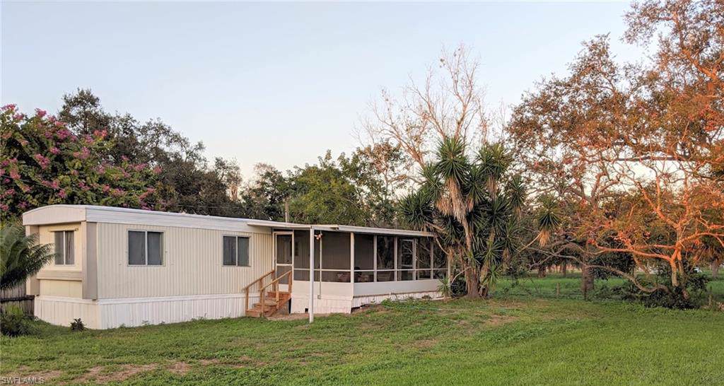 1069 Martin Blvd - Photo 1