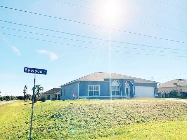 4901 Bywood St - Photo 1