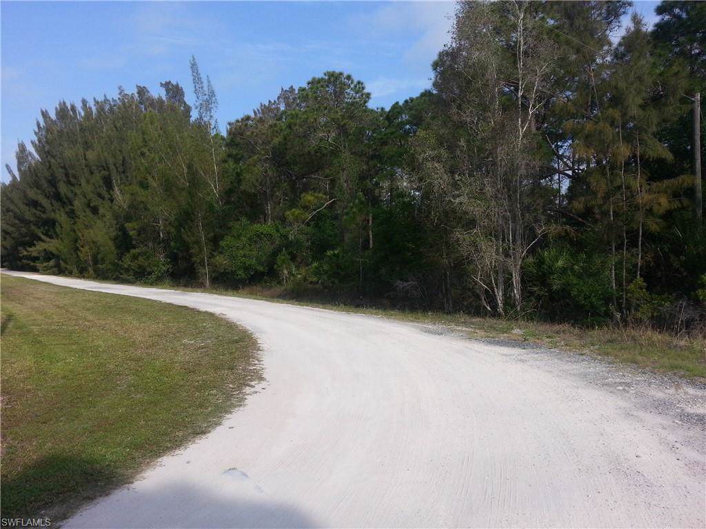 6780 Chipper Lane - Photo 1 6780 Chipper Lane - Photo 1