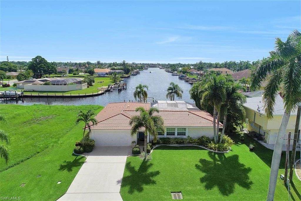 5353 Bayshore Ave - Photo 1