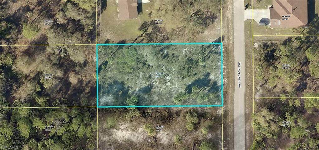 1405 Wellington Ave - Photo 1