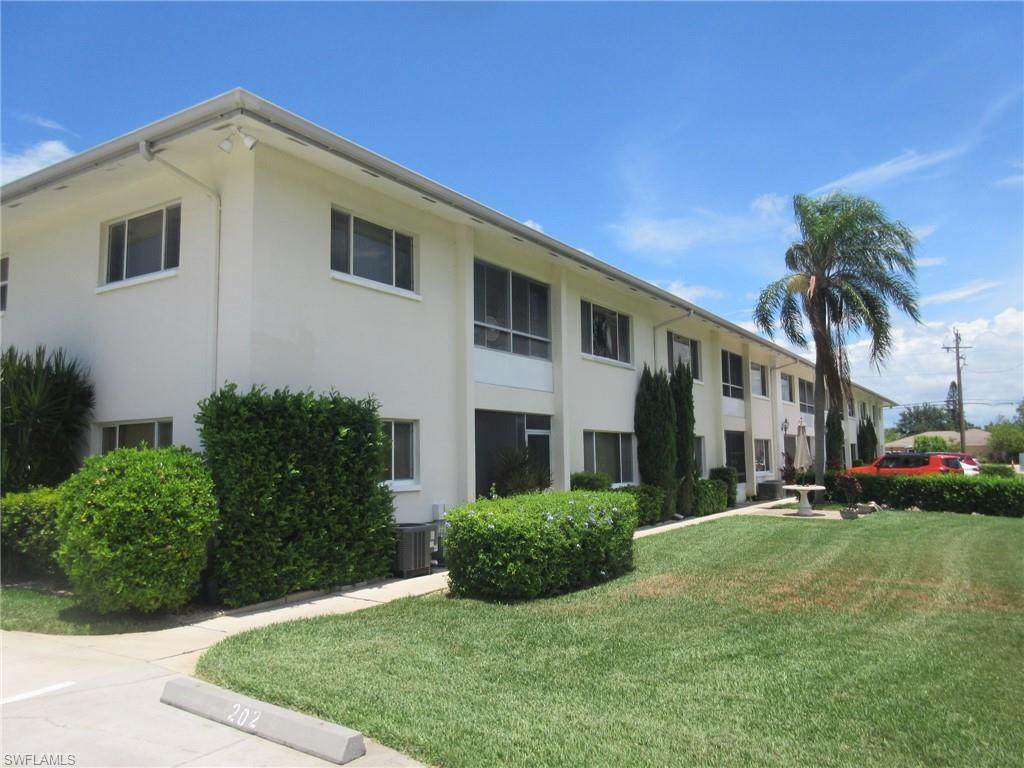 4802 Tudor Dr - Photo 1